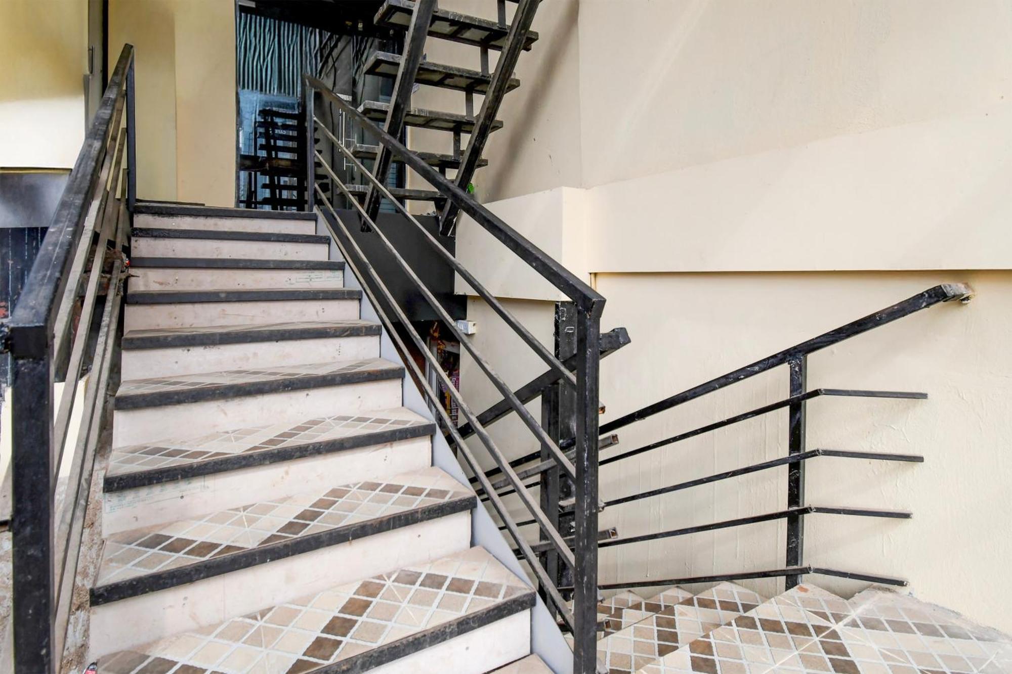 Super Hotel O Pra Guest House Bhubaneswar Eksteriør bilde
